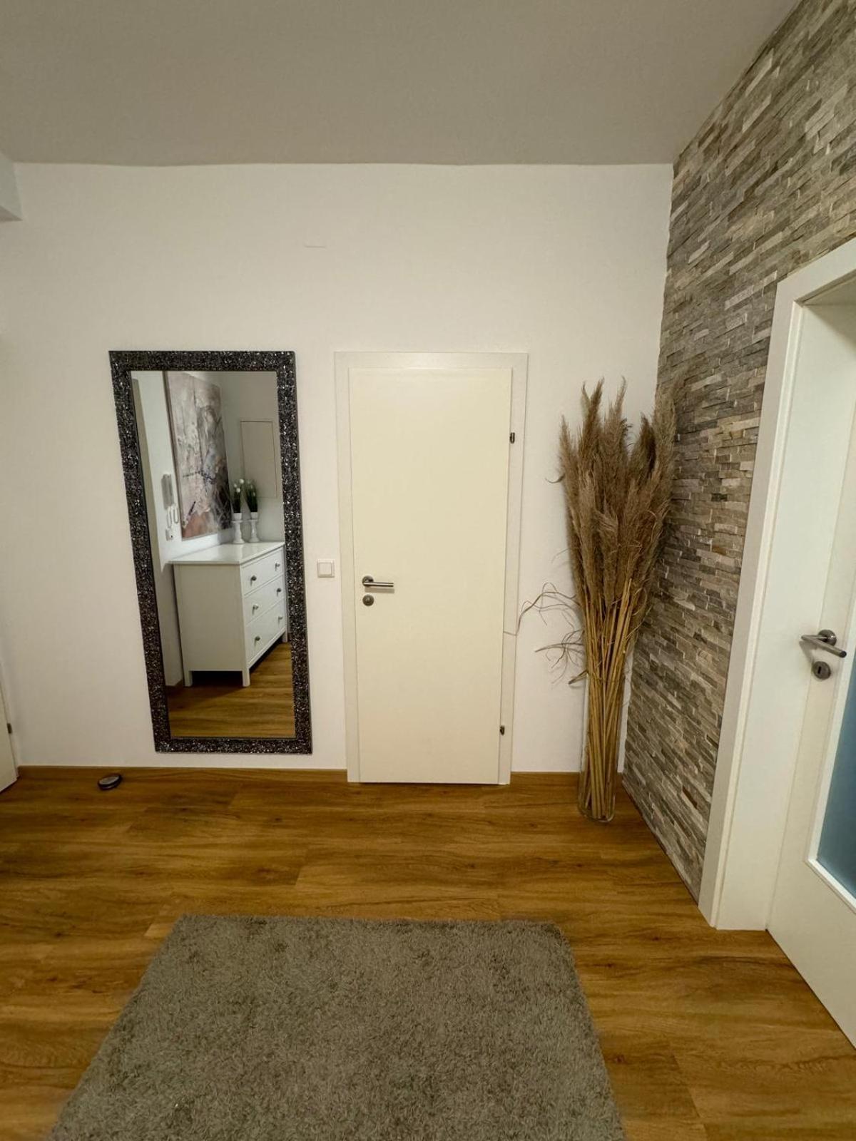 Elegant Apartament In Central Location Graz-Free Parking Bagian luar foto